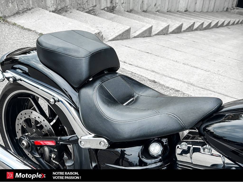 Harley-Davidson BREAKOUT FXDB 2014