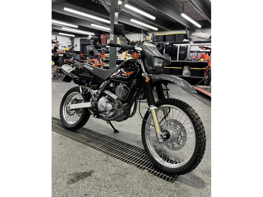 Suzuki DR650SEM6 2026