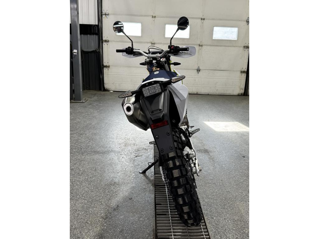 Husqvarna 701 Enduro 2027