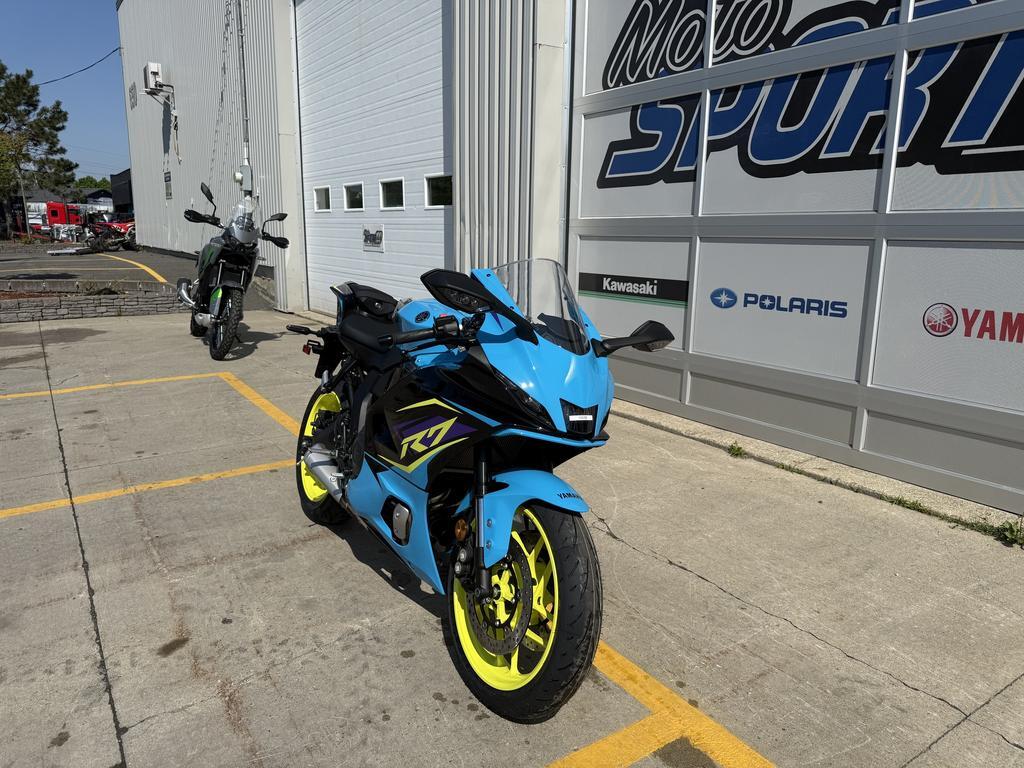 Yamaha YZF-R7 2026