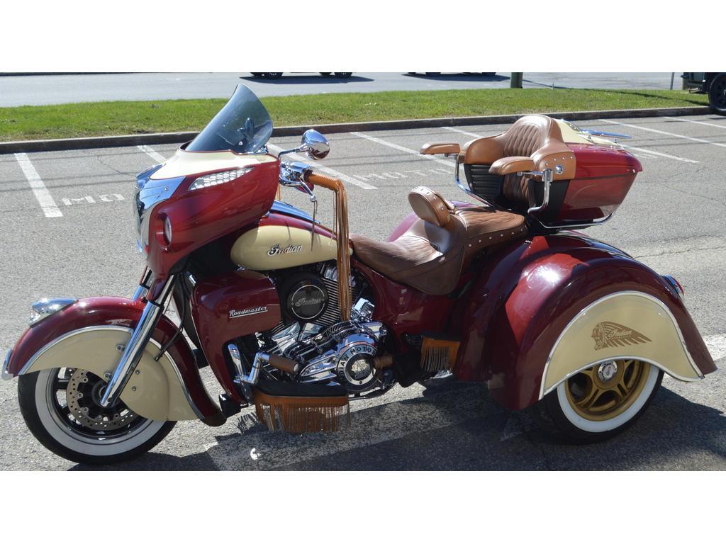 Indian Motorcycles ROAD MASTER 2016