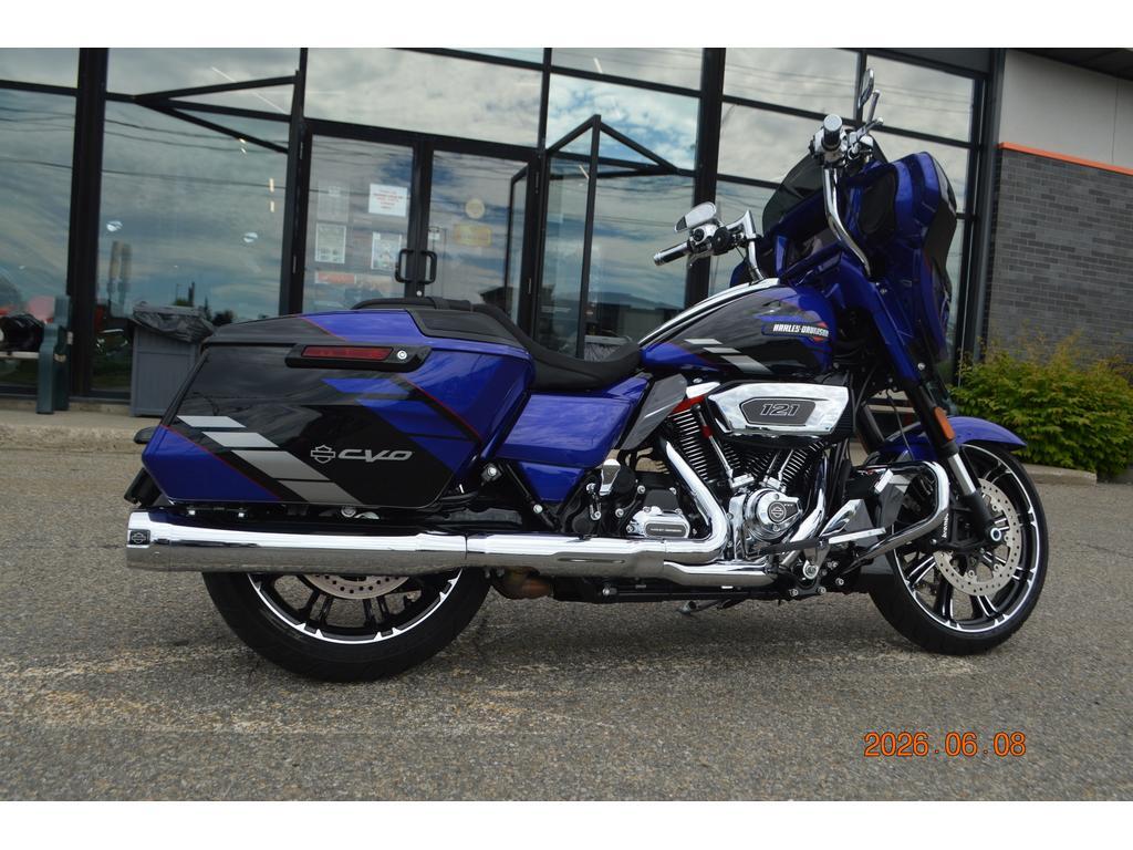 Harley-Davidson FLHXSE CVO 2025
