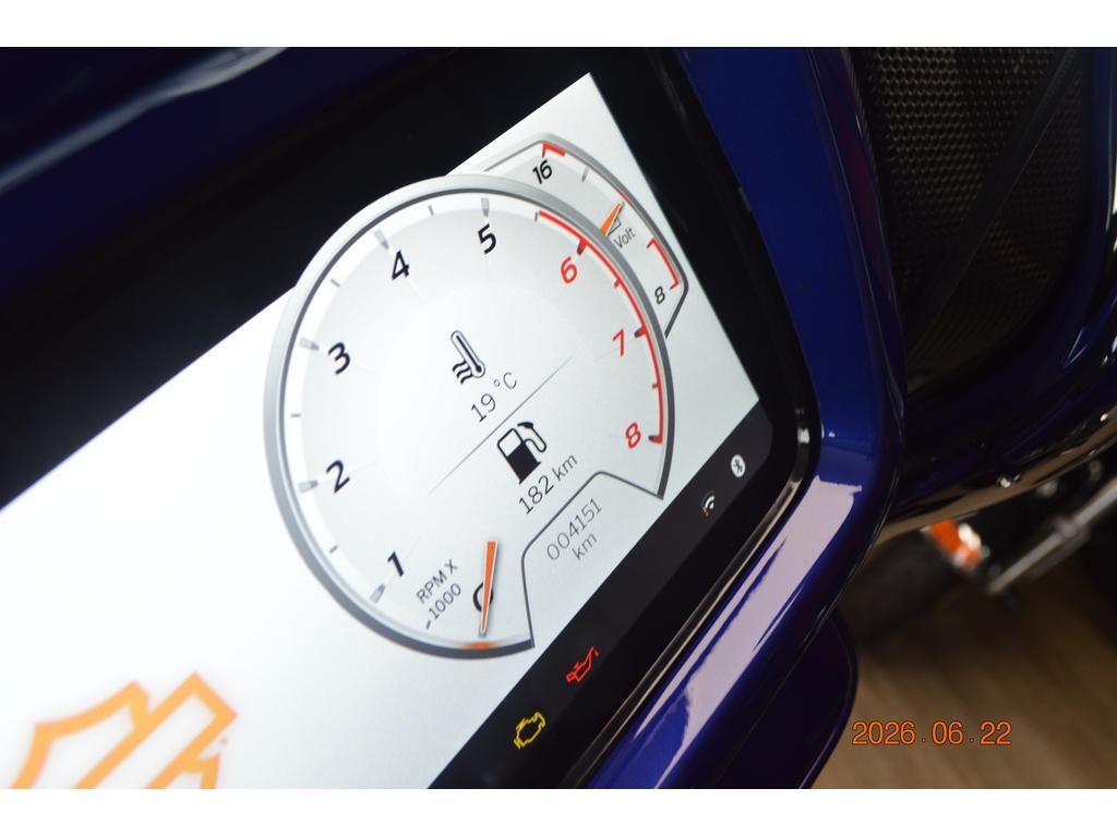 Harley-Davidson FLHXSE CVO 2025