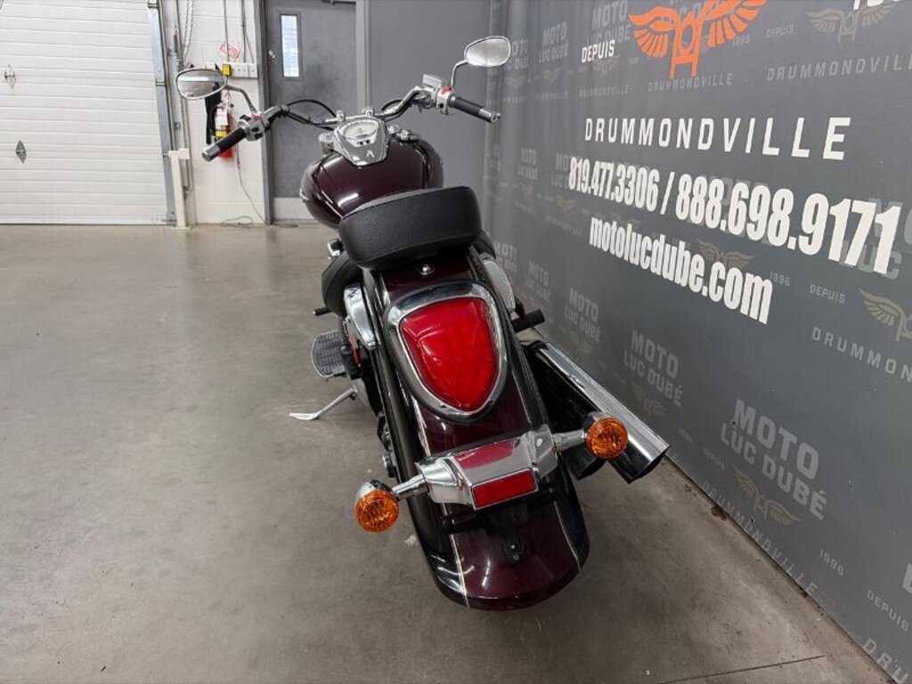 Suzuki Boulevard C50T 2012