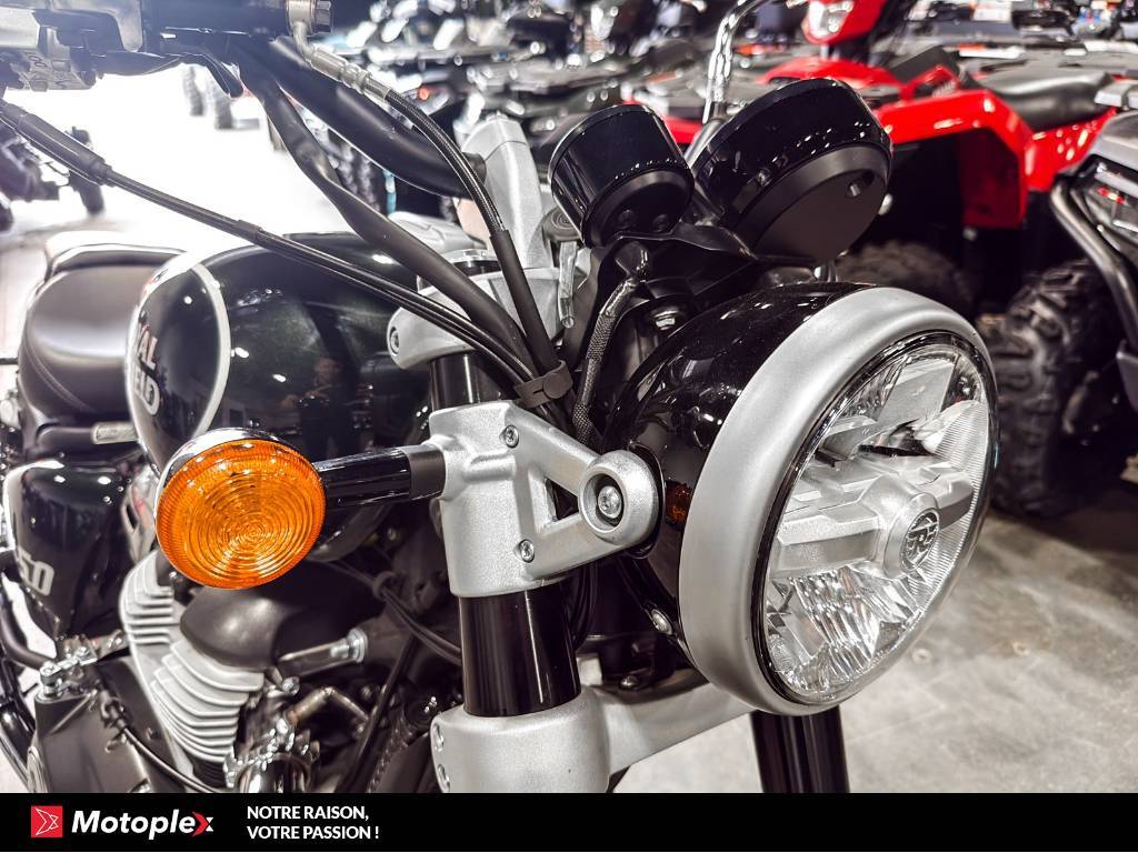 Royal Enfield Super Meteor 650 2024