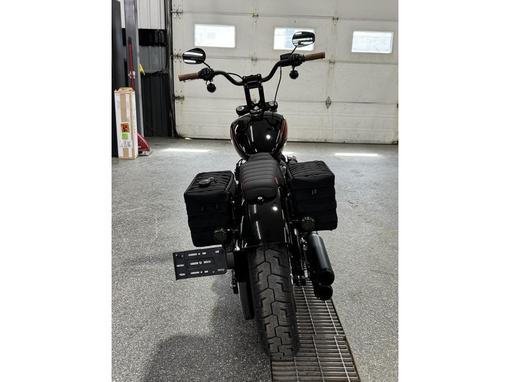 Harley-Davidson STREET BOB 114 2022
