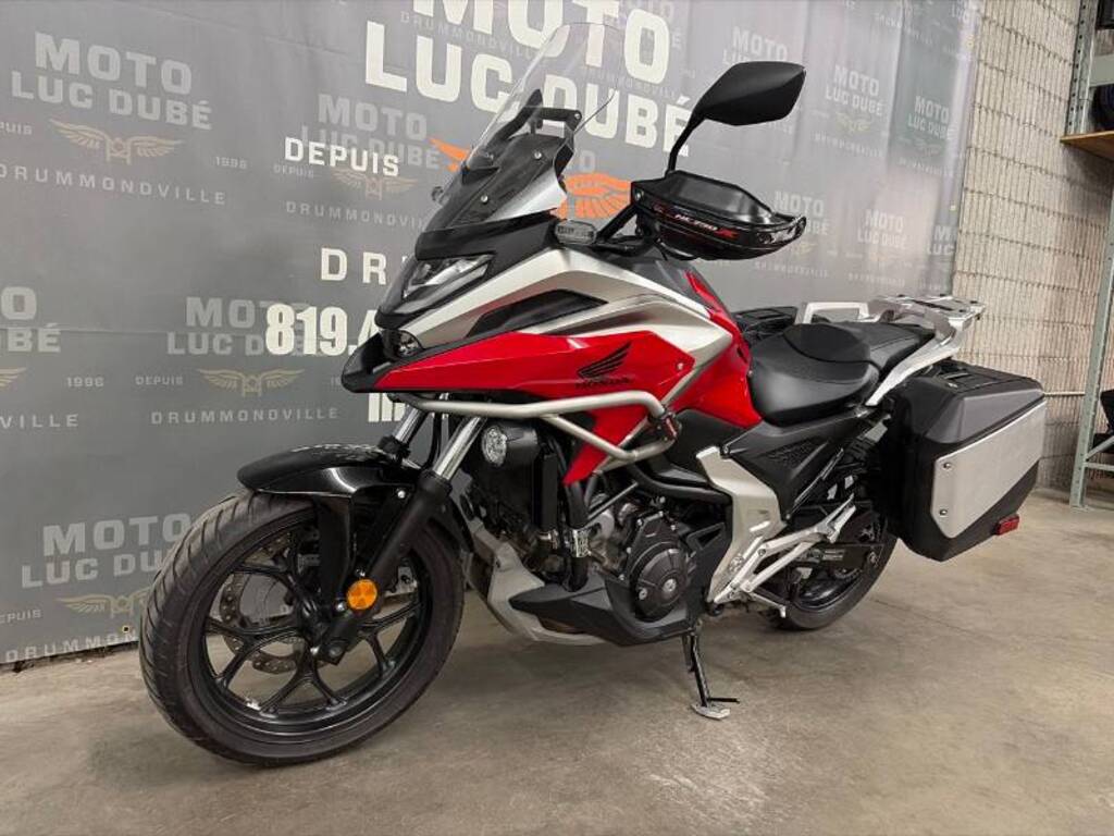 Honda NC750X DCT 2022