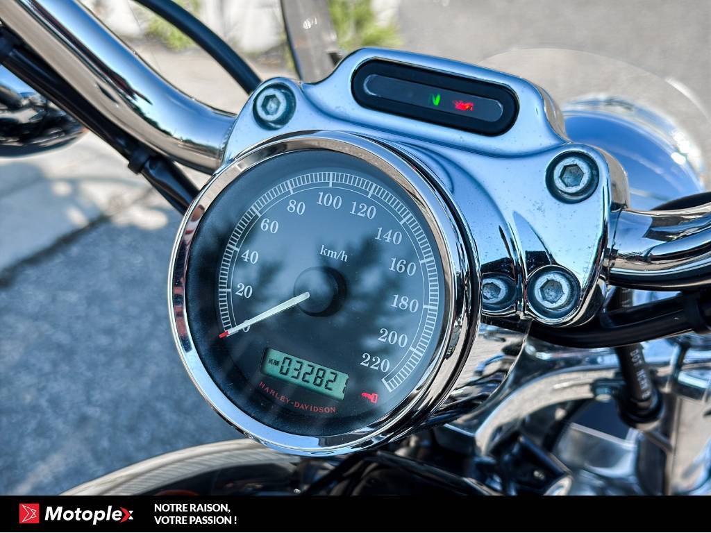 Harley-Davidson XL1200C Sportster 1200 Custom 2008