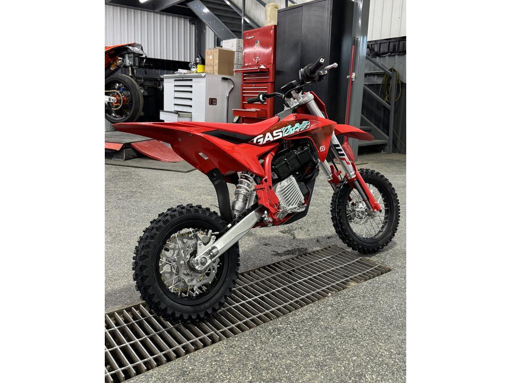 Gas Gas MC-E 5 2027