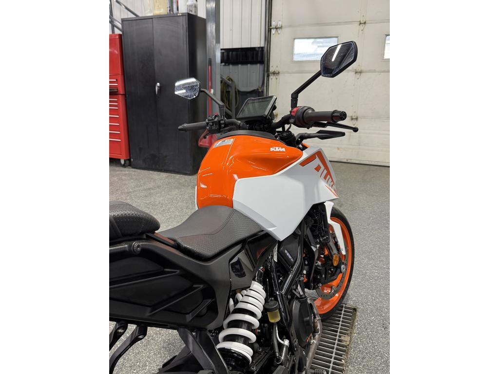 KTM 250 DUKE 2024