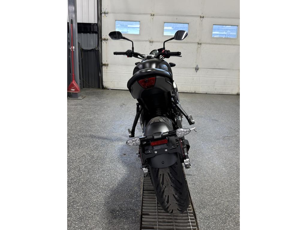 Triumph Trident 660 2022