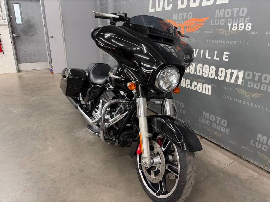 Harley-Davidson FLHXS Street Glide Special 2014