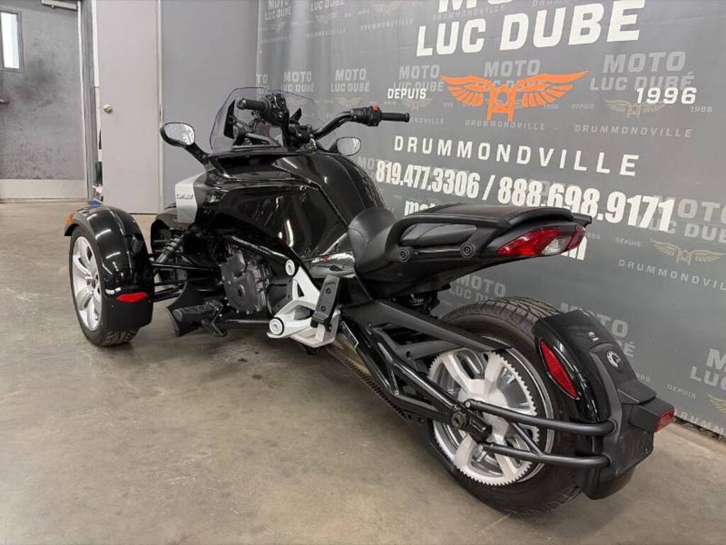 Can-Am Spyder F3 2015