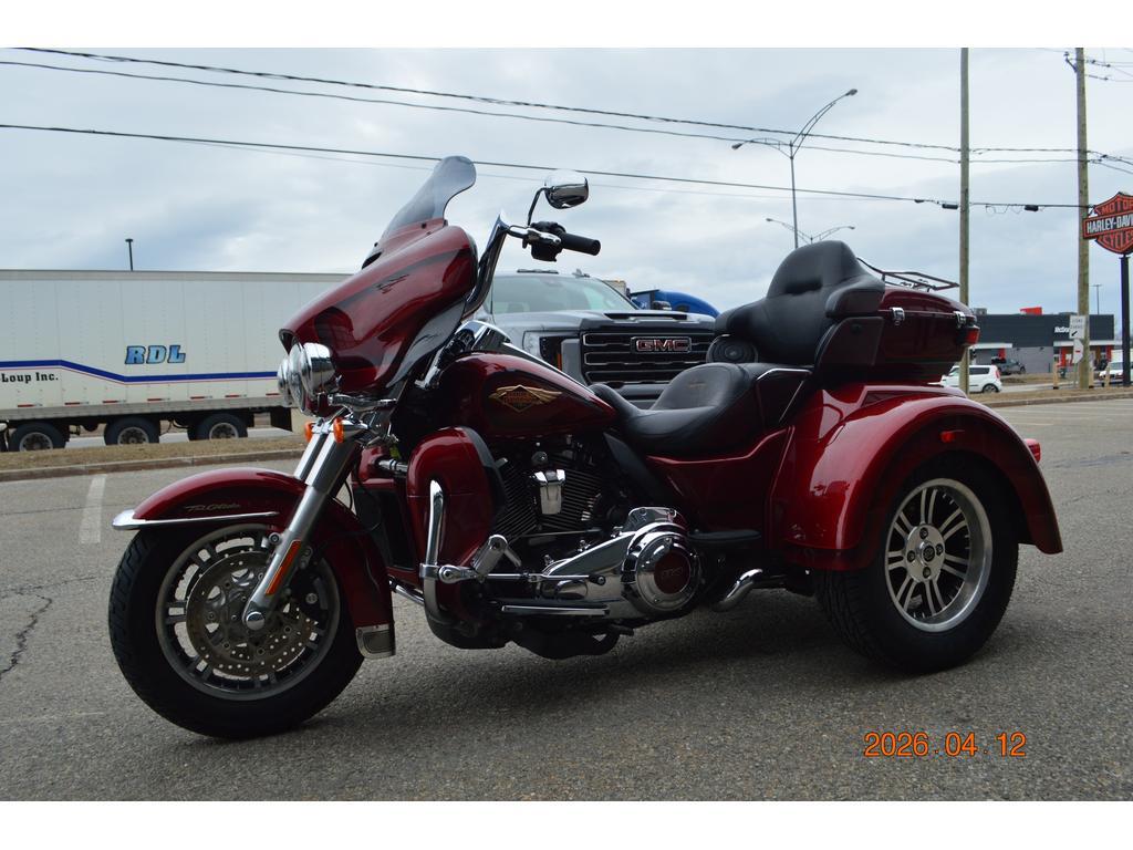 Harley-Davidson FLHTCUTGANV 2023
