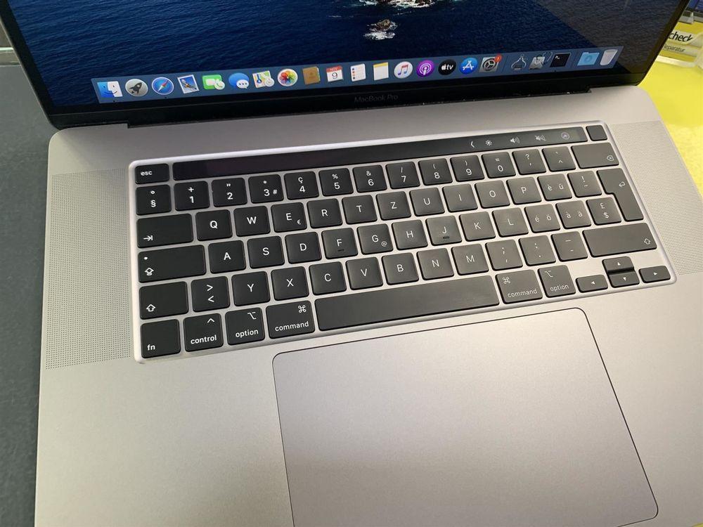 MacBook Pro 16 Barre tactile 2019 i9 16 Go 1 To