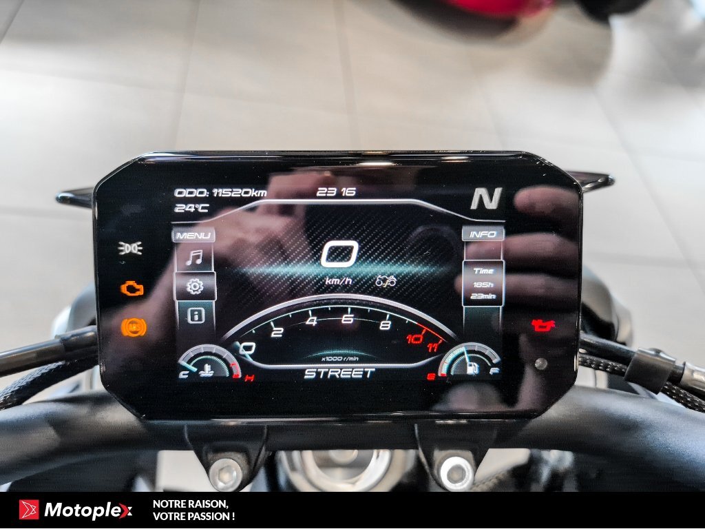 CFMOTO NK 800 2024