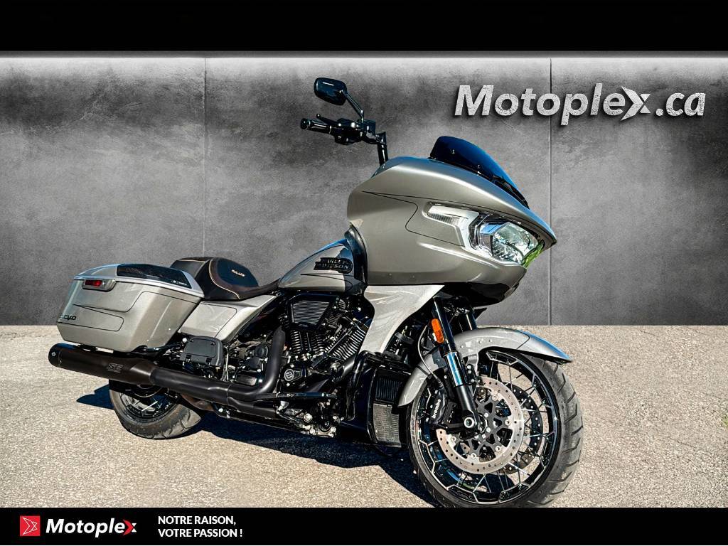 Harley-Davidson ROAD GLIDE CVO FLTRXSE 2023