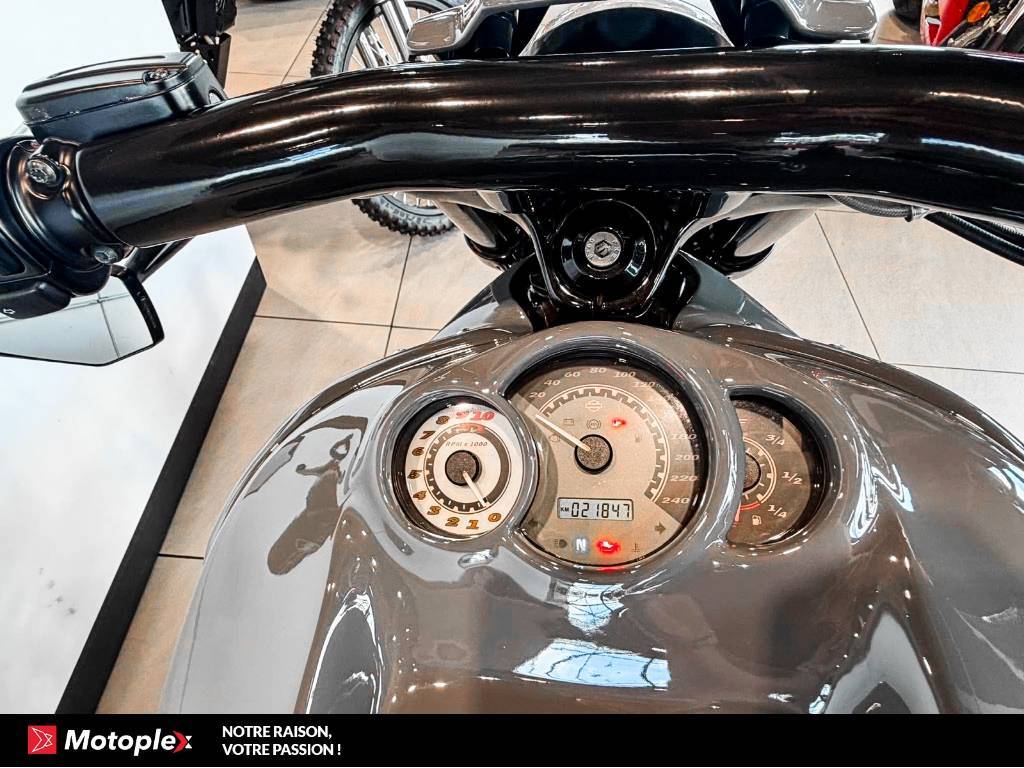 Harley-Davidson Vrod vrscf *15 000$ en options 2013