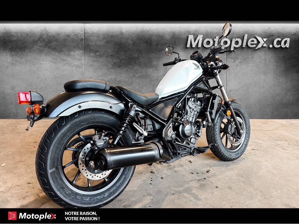 Honda REBEL 300 CMX300 2017