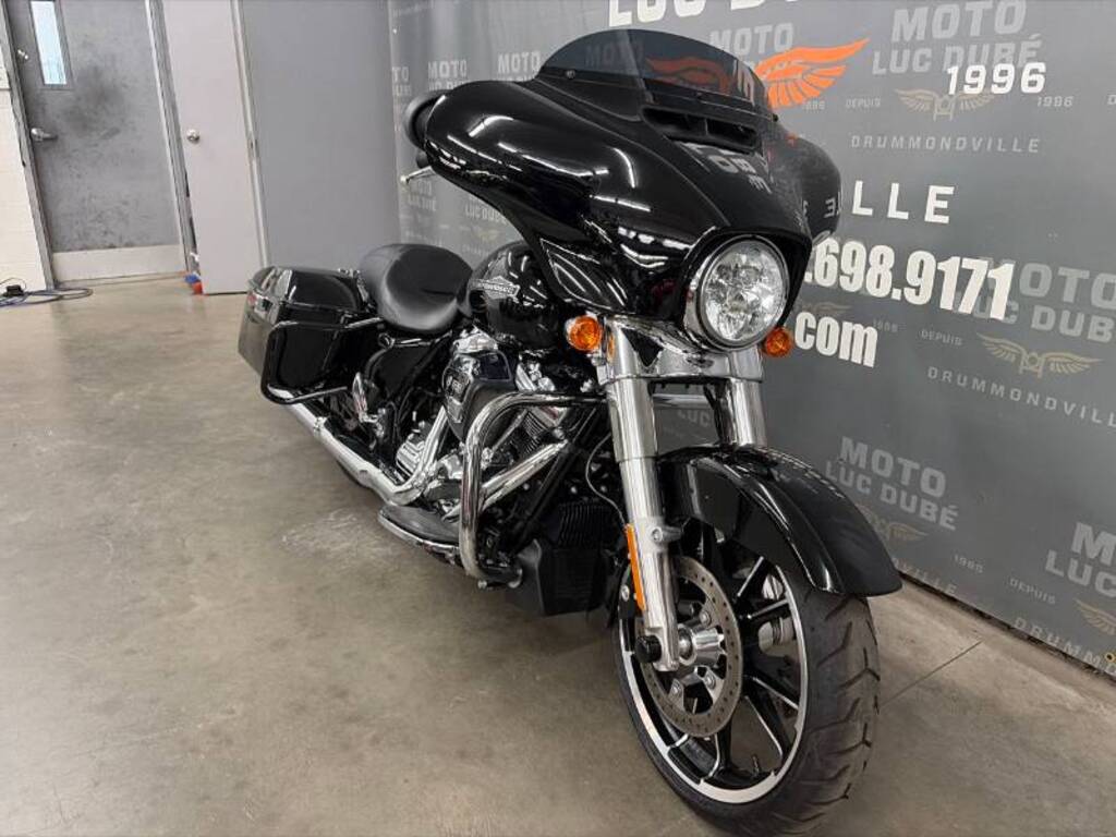 Harley-Davidson FLHX Street Glide 2023