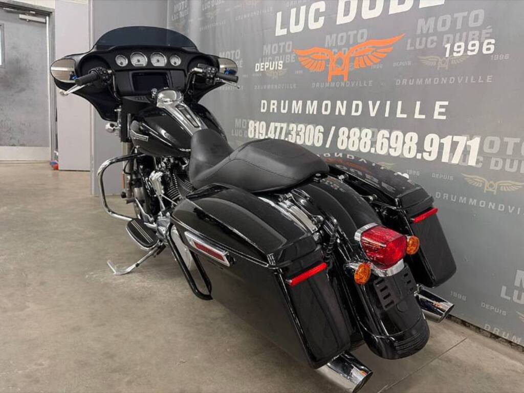 Harley-Davidson FLHX Street Glide 2023