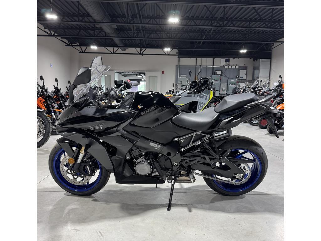 Suzuki GSX-S1000GT 2026