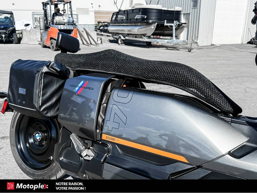 BMW SCOOTER ELECTRIQUE CE04 2023