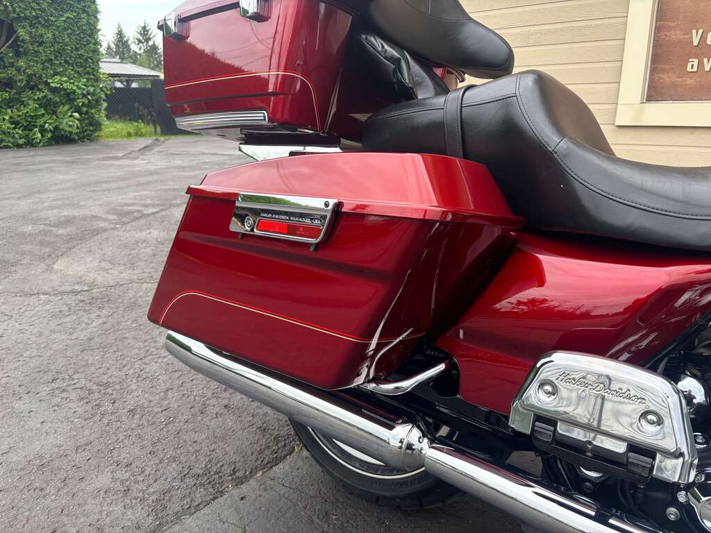 Harley-Davidson FLHTC Electra Glide Classic 2010