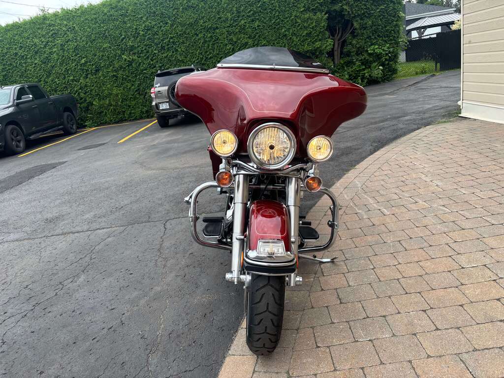 Harley-Davidson FLHTC Electra Glide Classic 2010