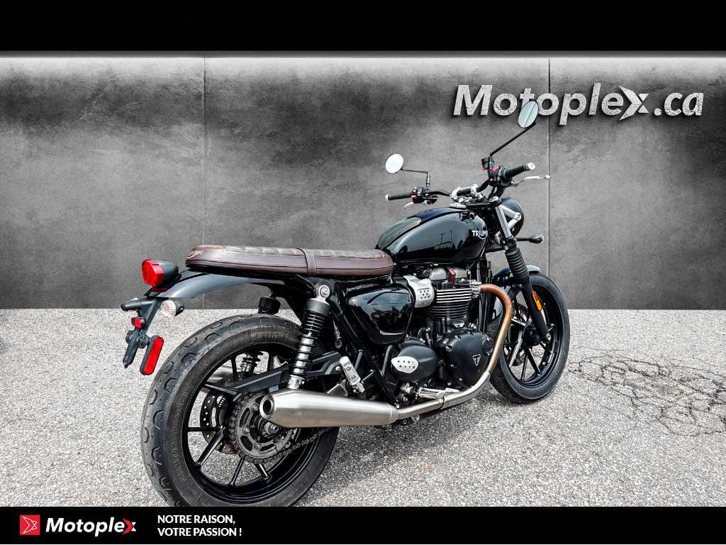 Triumph Street twin black 2019