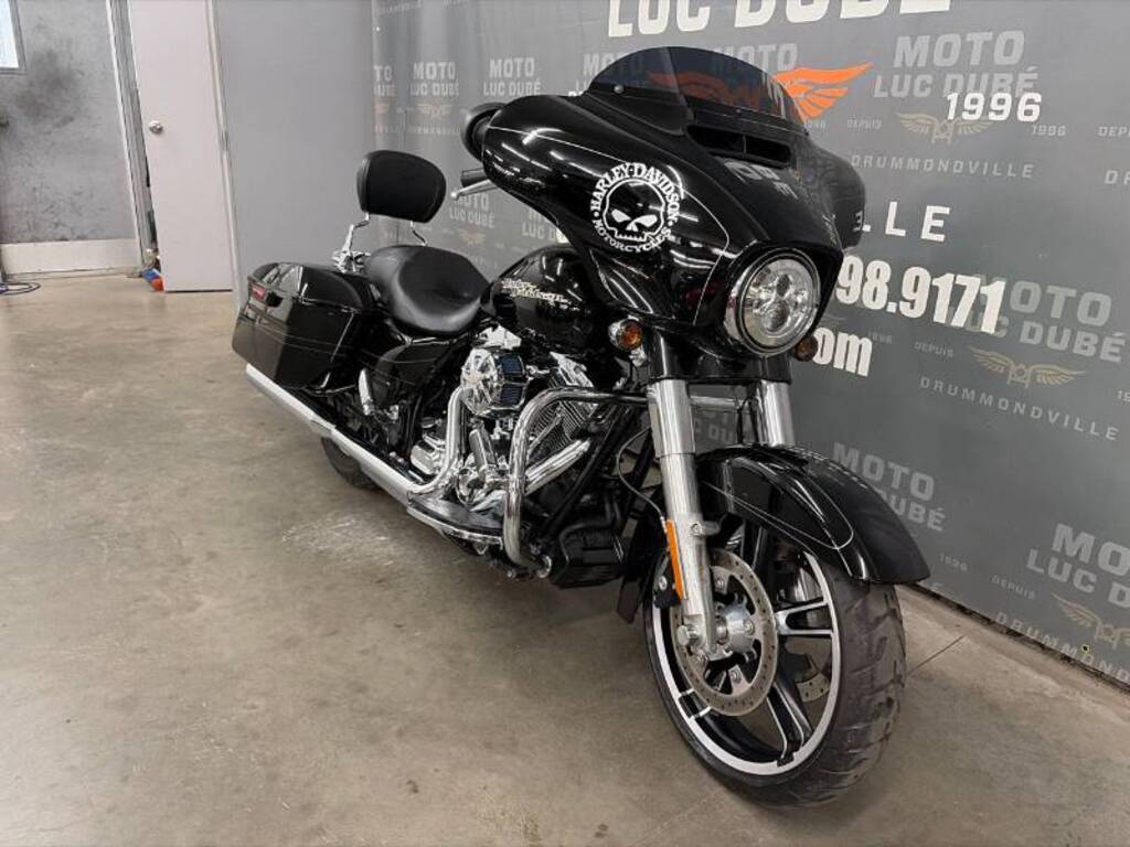 Harley-Davidson FLHXS Street Glide Special 2015