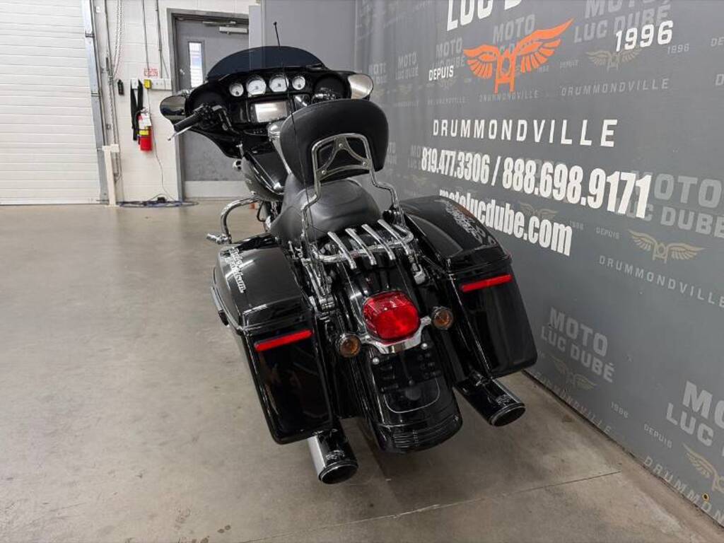 Harley-Davidson FLHXS Street Glide Special 2015