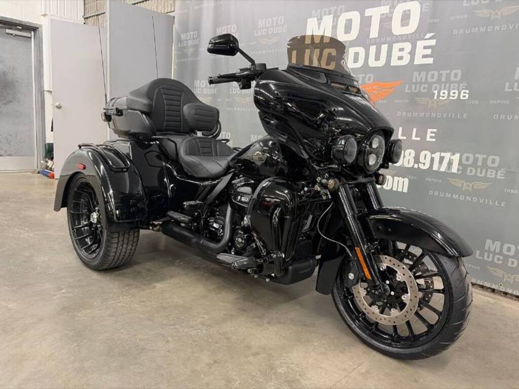 Harley-Davidson FLHTCUTG Tri Glide Ultra 2025