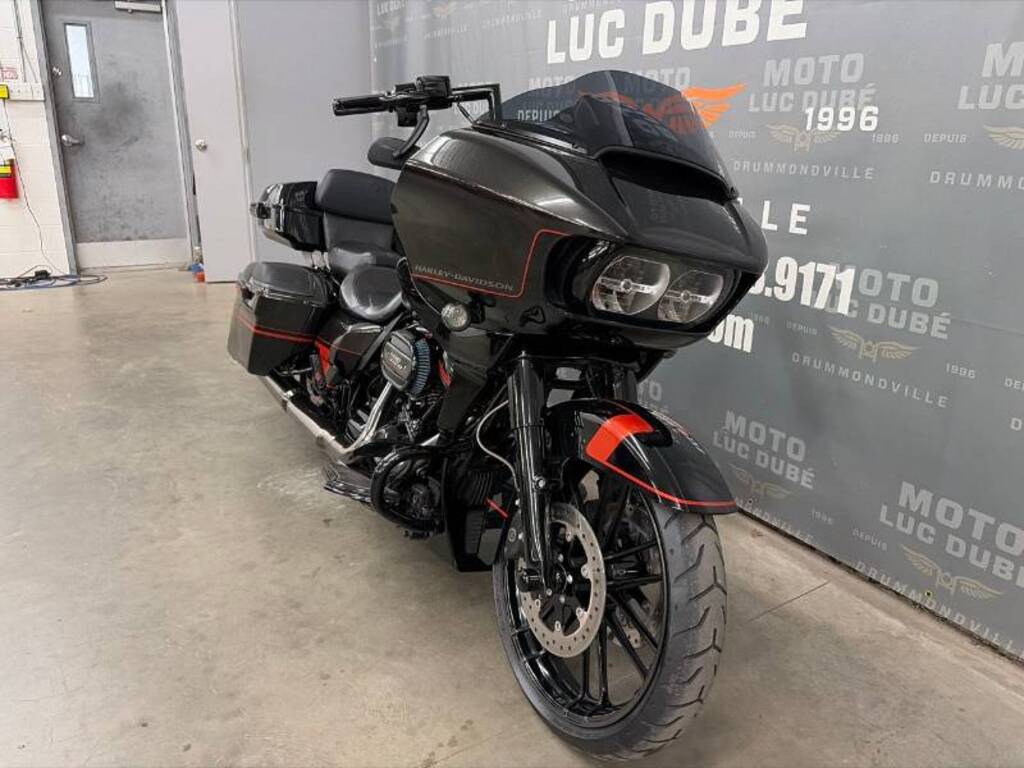 Harley-Davidson FLTRXSE CVO Road Glide 2018