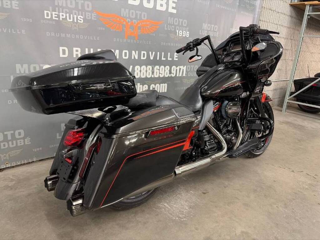 Harley-Davidson FLTRXSE CVO Road Glide 2018