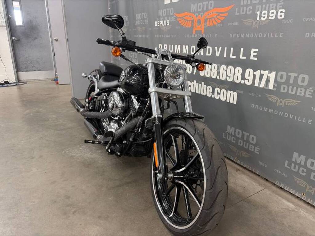 Harley-Davidson FXSB Softail Breakout 2015