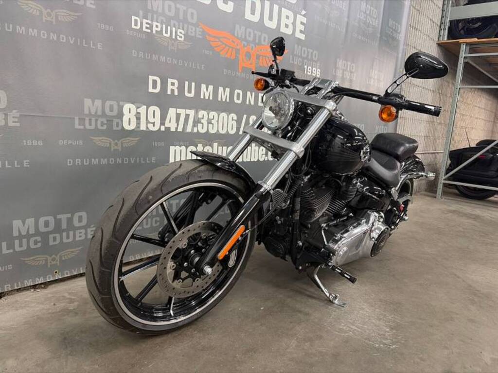Harley-Davidson FXSB Softail Breakout 2015