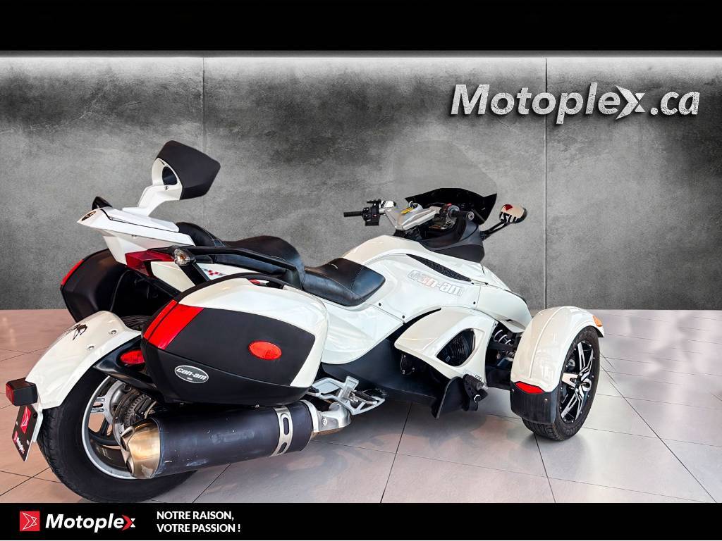 Can-Am Spyder RS 2010