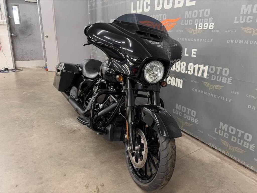 Harley-Davidson FLHXS Street Glide Special 2019