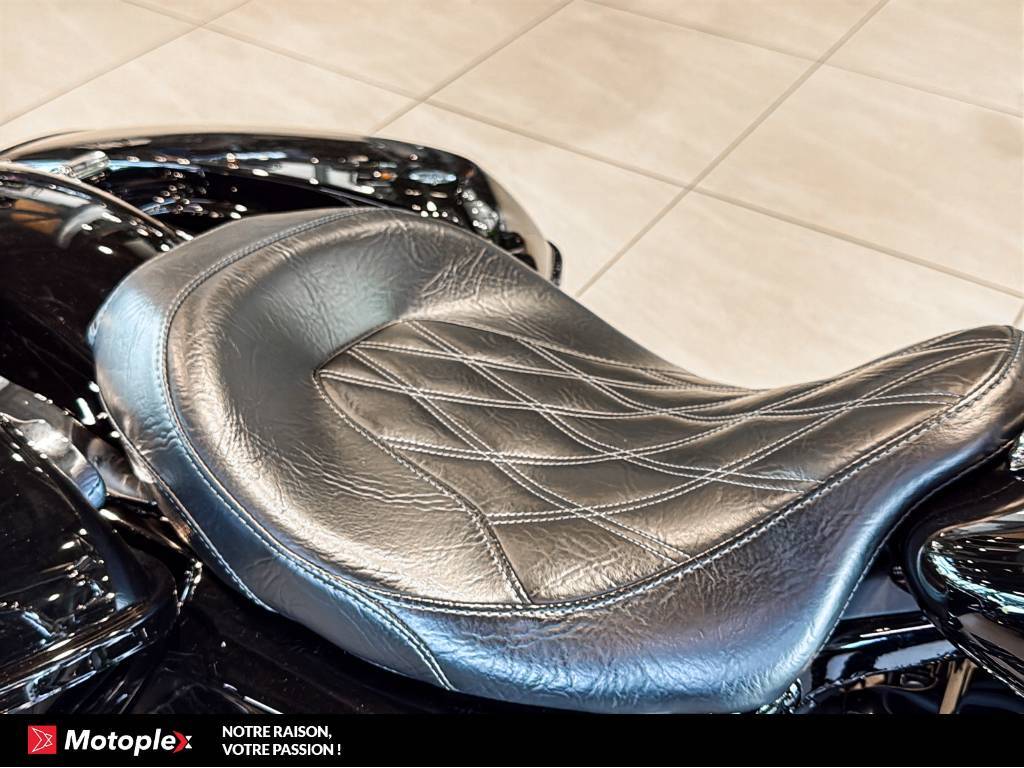 Harley-Davidson ROADKING BAGGER 2021