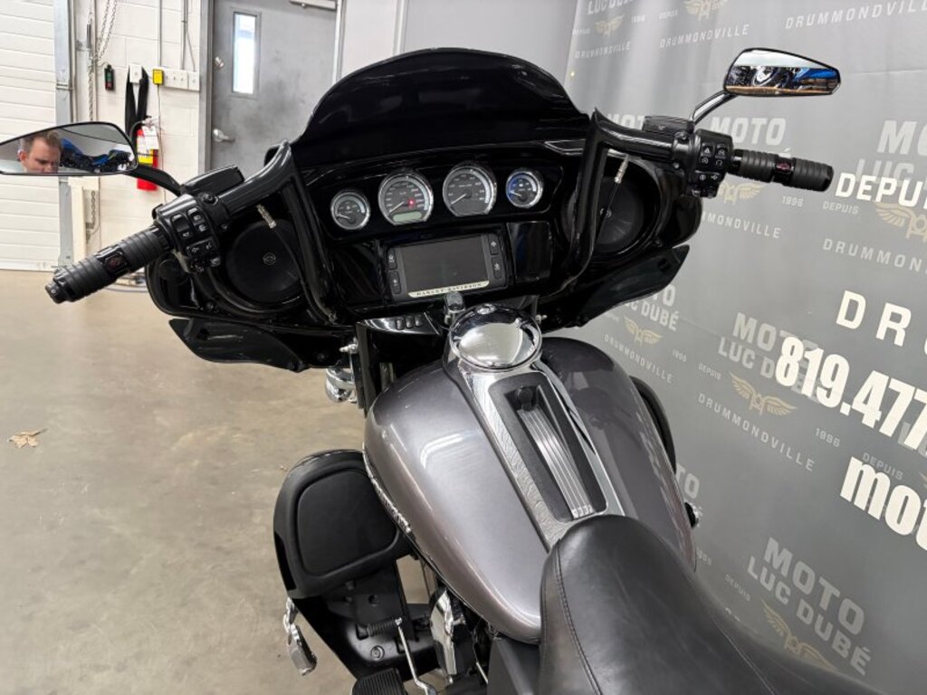 Harley-Davidson FLHTK Electra Glide Ultra Limited 2014