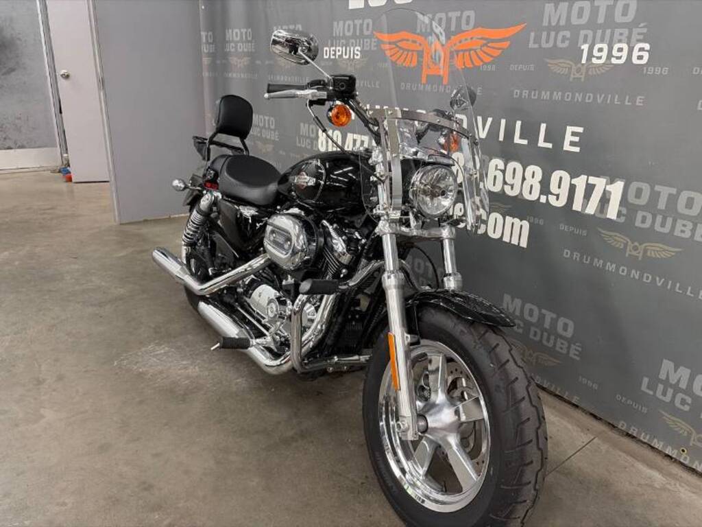 Harley-Davidson XL1200C Sportster 1200 Custom 2016