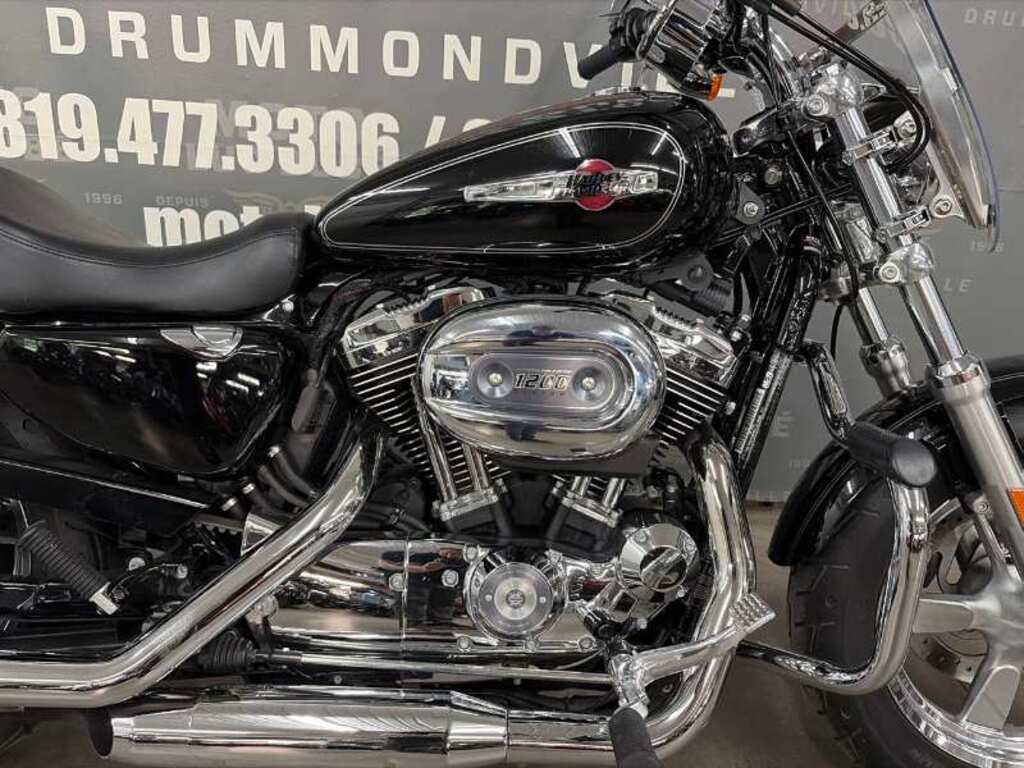 Harley-Davidson XL1200C Sportster 1200 Custom 2016