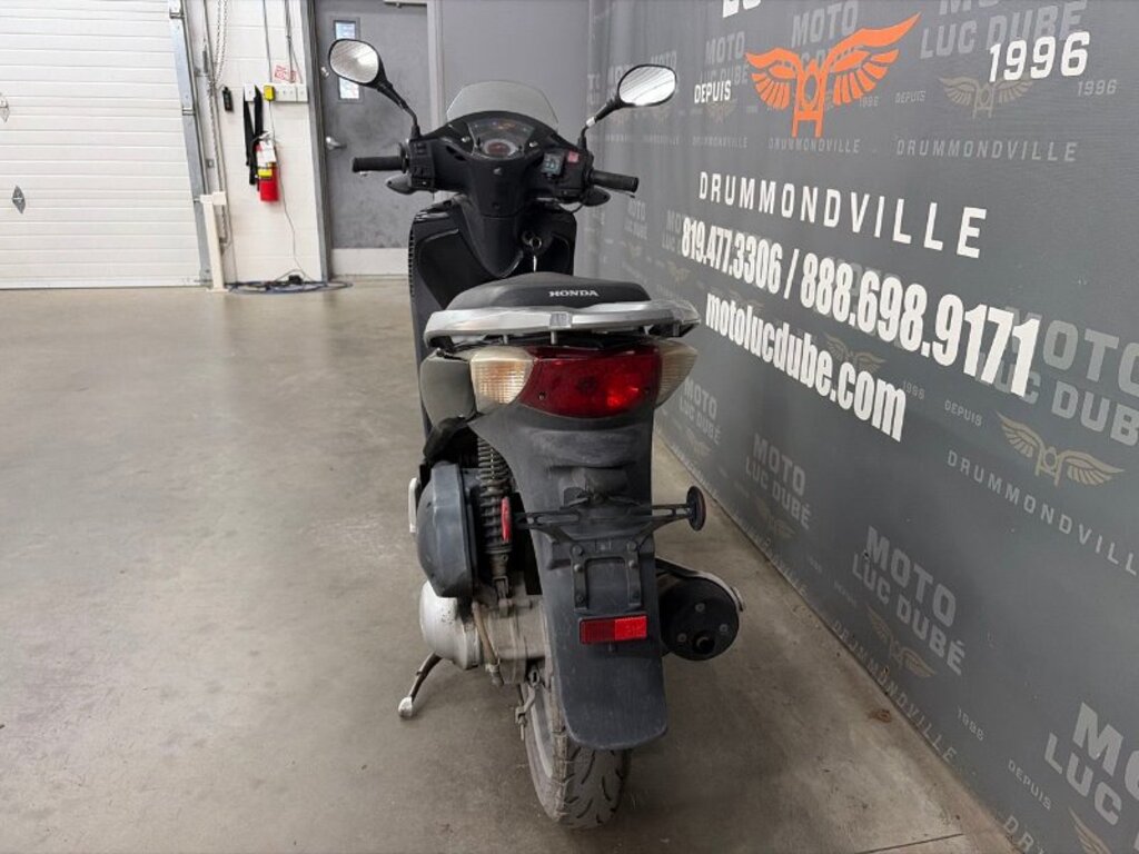 Honda SH150i 2010
