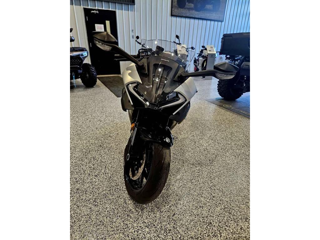 CFMOTO 675SS 2026