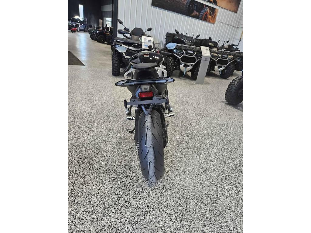 CFMOTO 675SS 2026