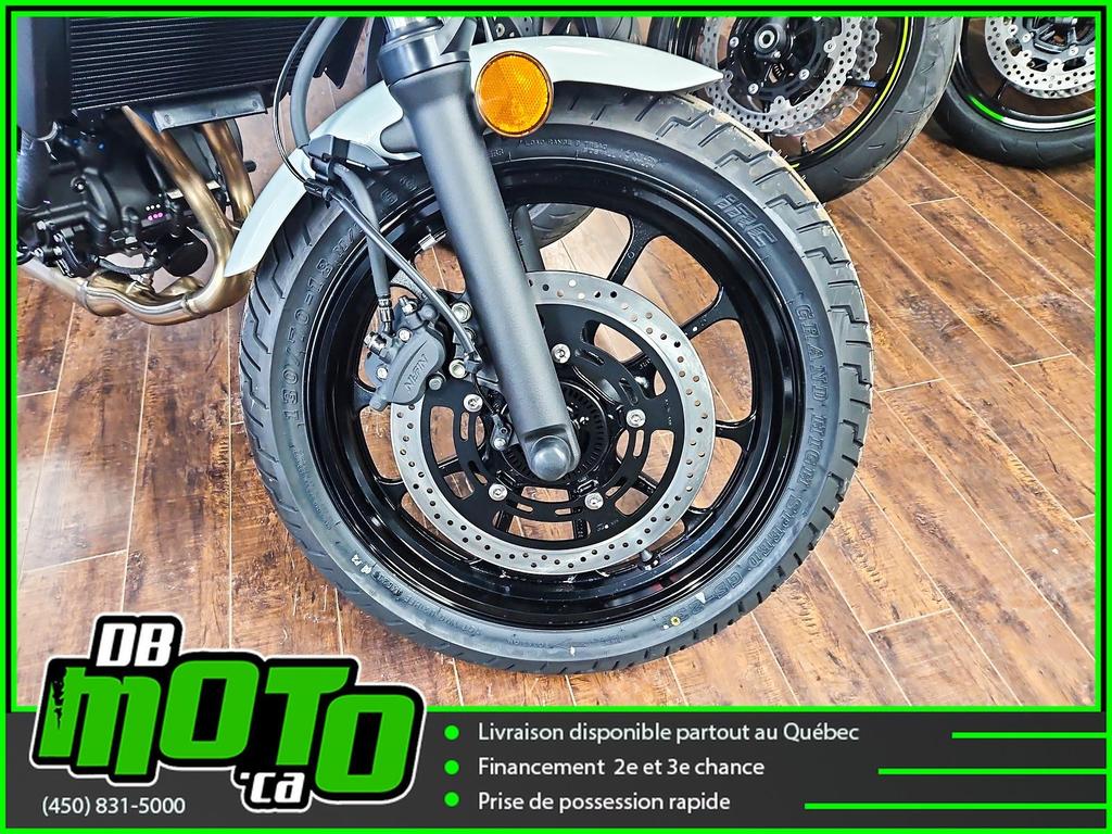 Kawasaki ELIMINATOR BLANC ROBOTIQUE 2024