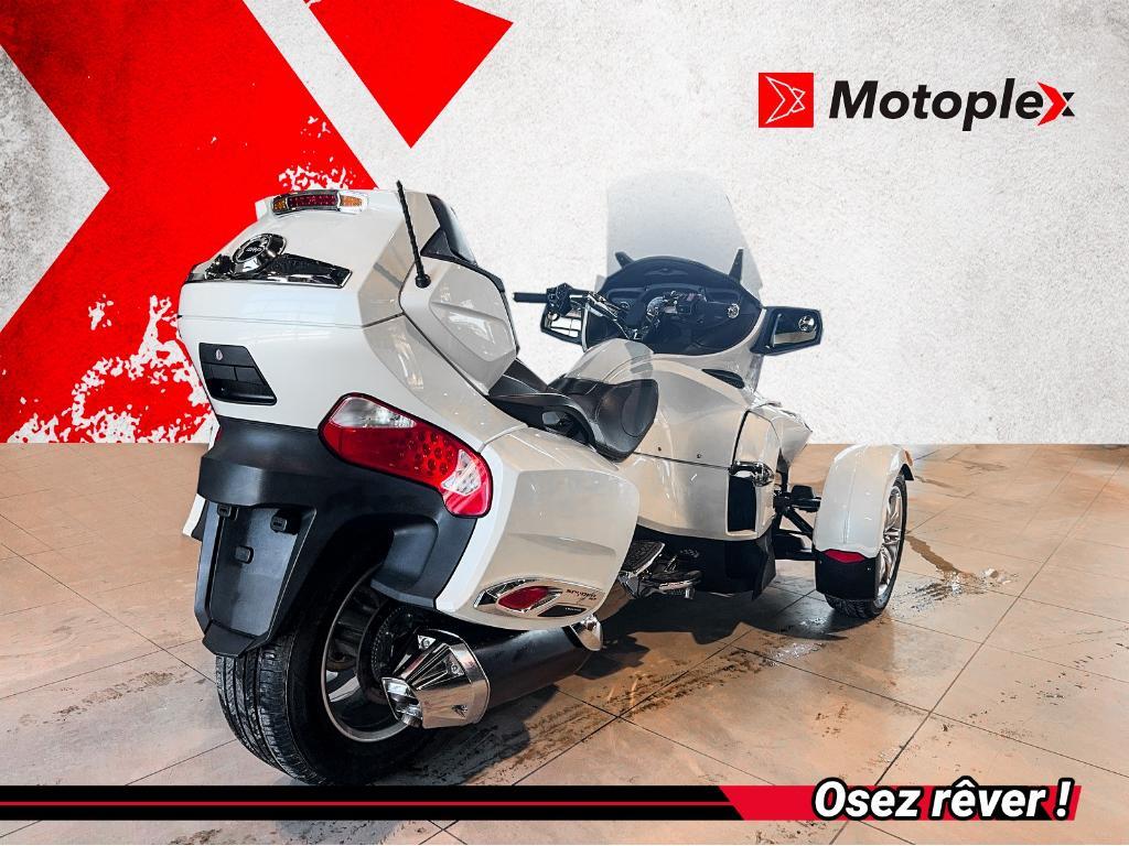 Can-Am Spyder RT Limited 2011