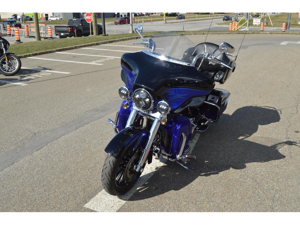 Harley-Davidson FLHTCUSE Screamin Eagle 2011