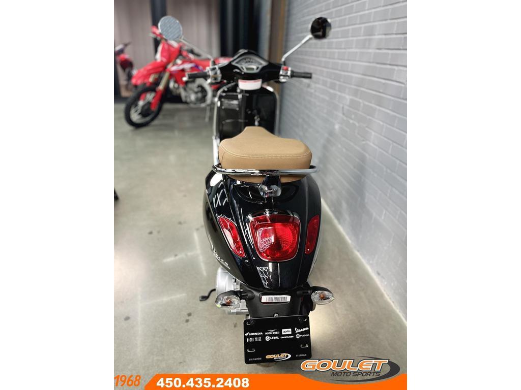 Vespa Primavera 50 ** PRIX LIQUIDATION ** 2022